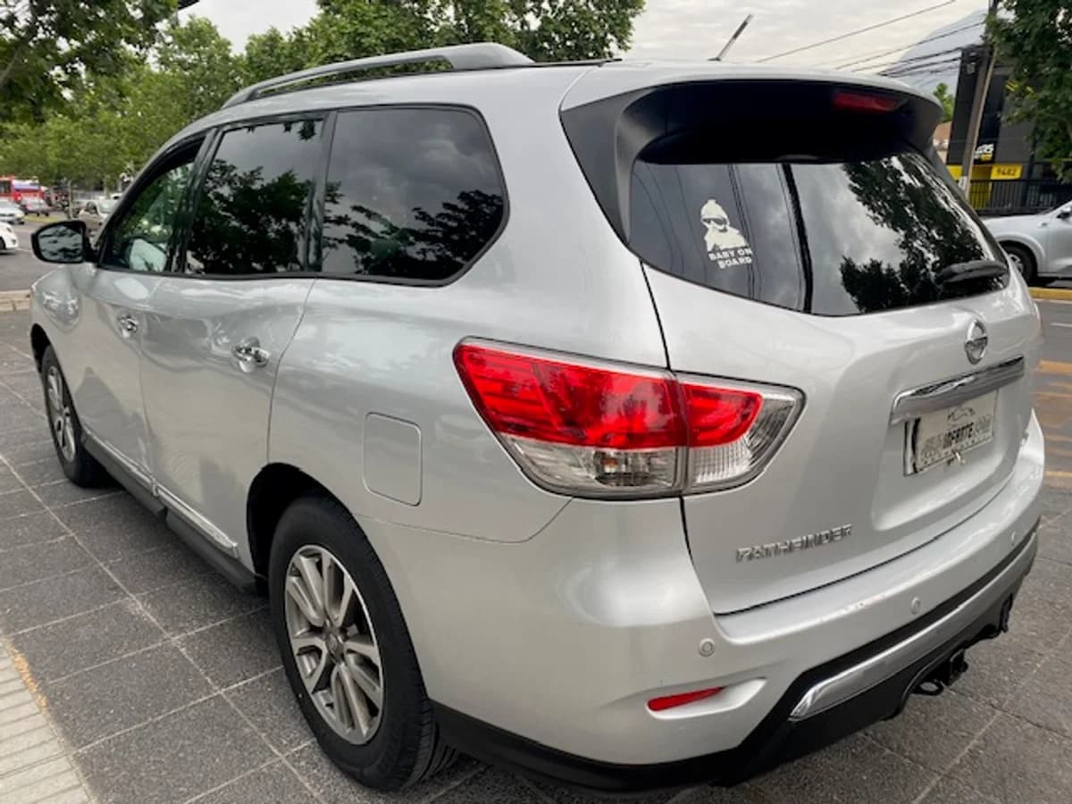 NISSAN PATHFINDER 4x4 3.5 Aut. 2014 - Imagen 4
