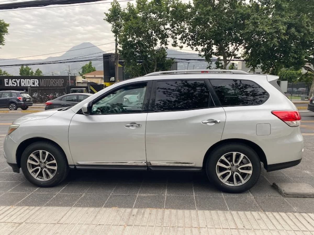 NISSAN PATHFINDER 4x4 3.5 Aut. 2014 - Imagen 6