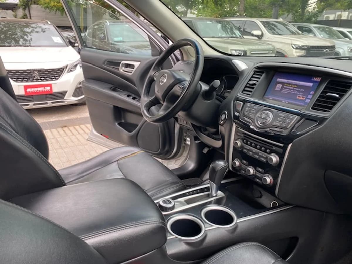 NISSAN PATHFINDER 4x4 3.5 Aut. 2014 - Imagen 17