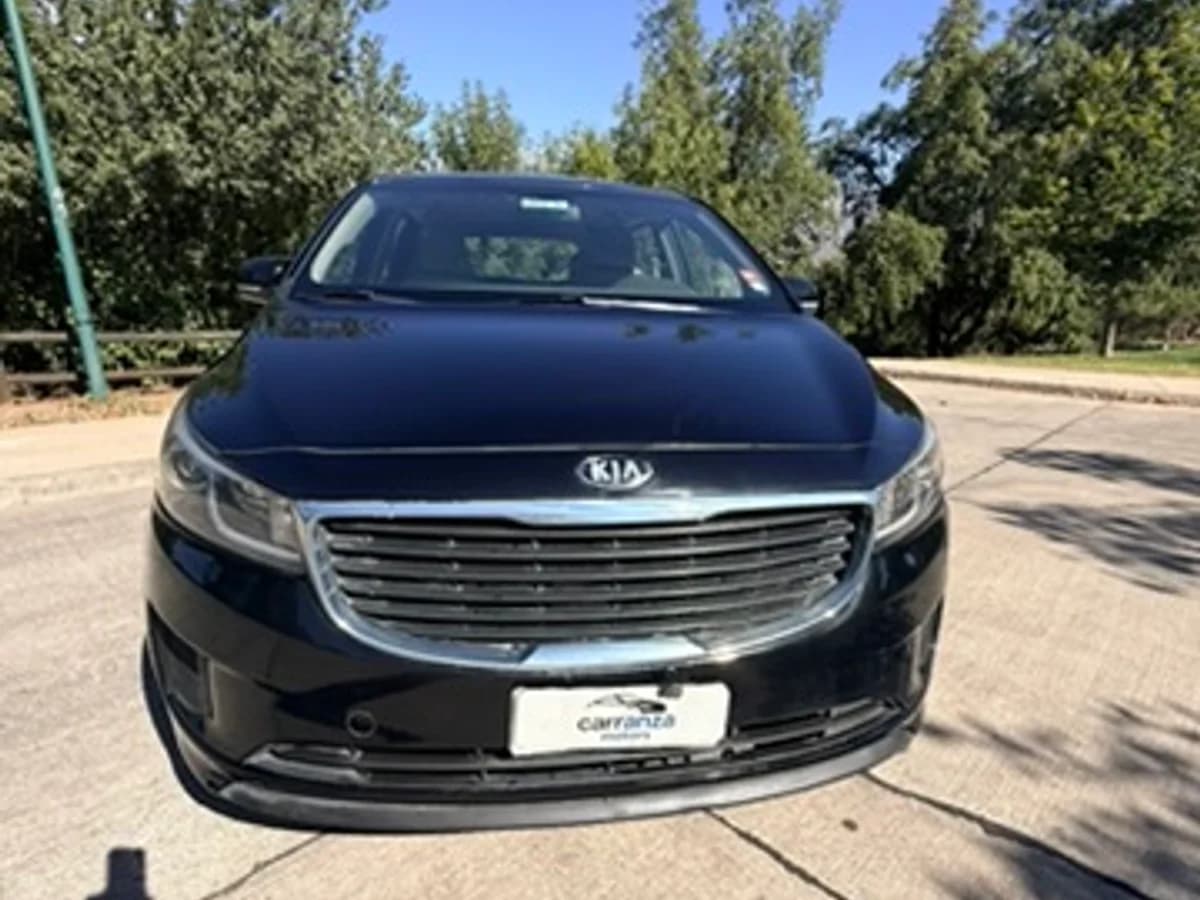 Kia Grand Carnival 3.3 V6 - Imagen 4