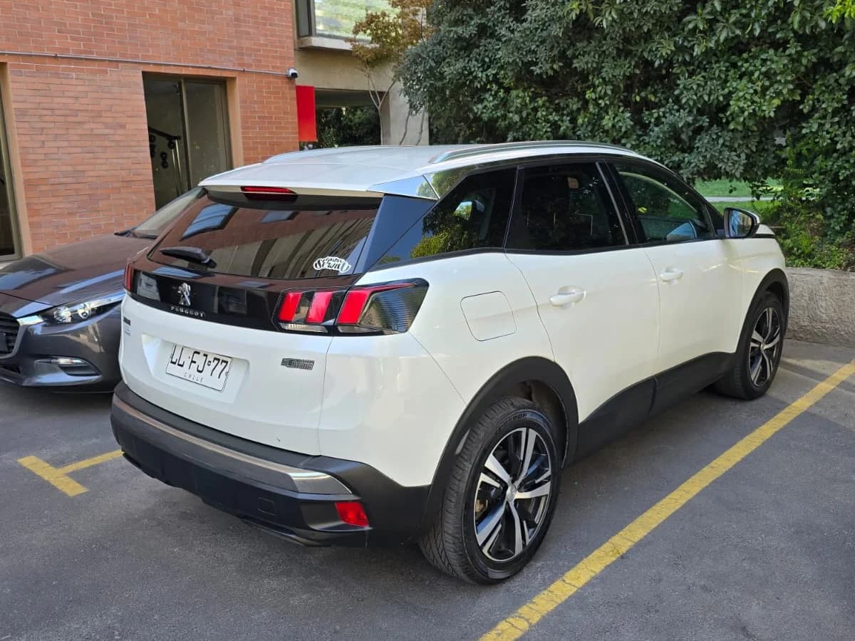PEUGEOT 3008 MT 1.5 DIESEL - Imagen 16