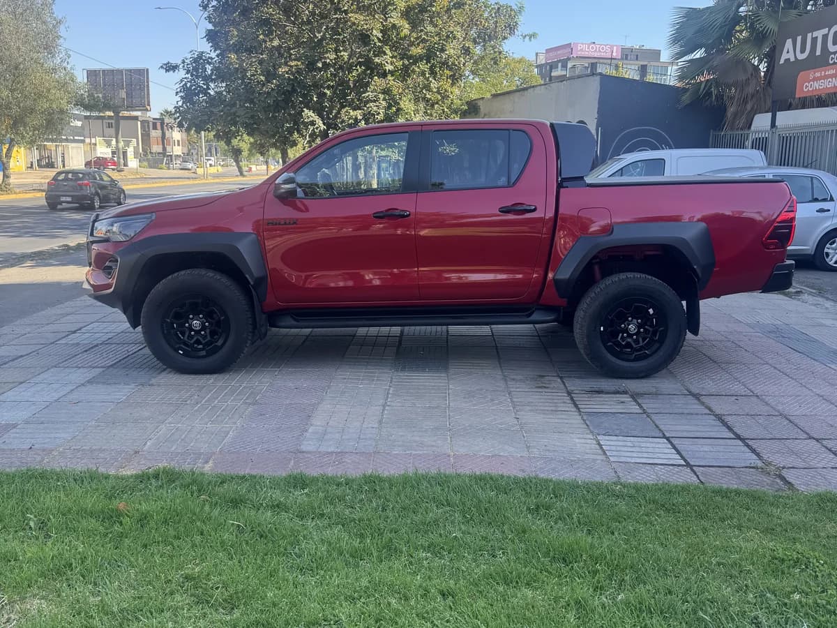 Toyota Hilux 2024 - Imagen 5