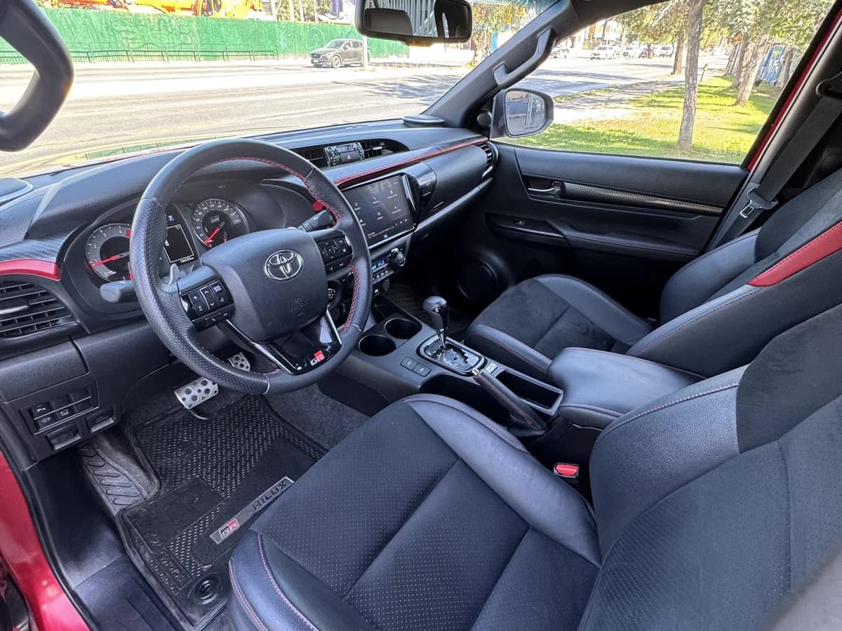 Toyota Hilux 2024 - Imagen 11