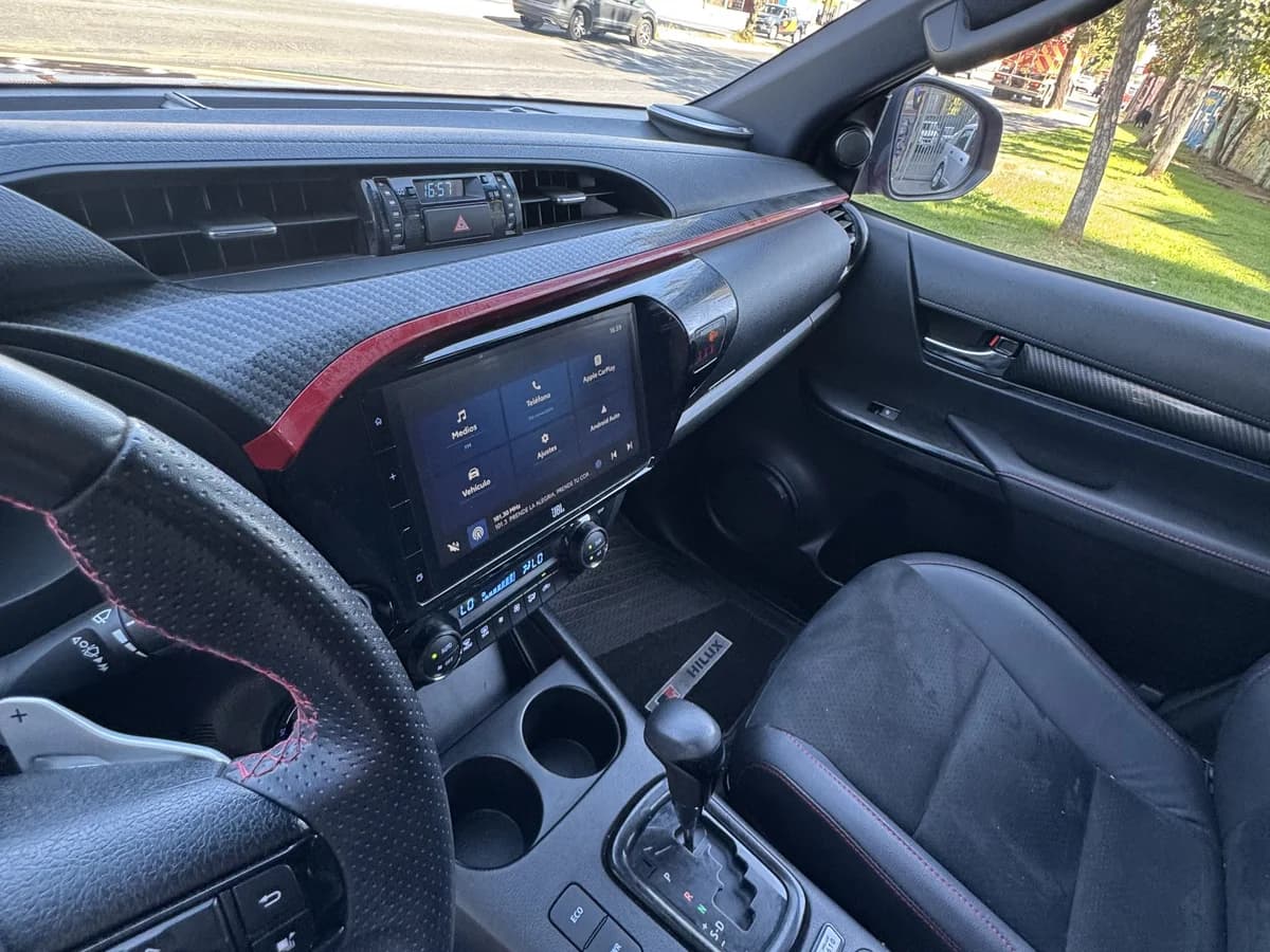 Toyota Hilux 2024 - Imagen 14