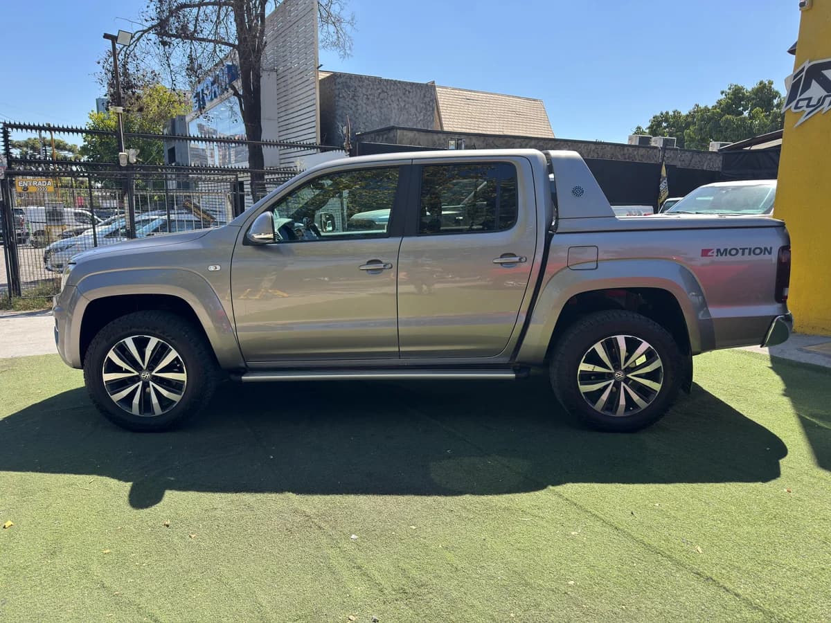 VOLKSWAGEN AMAROK EXTREME 2023 - Imagen 5