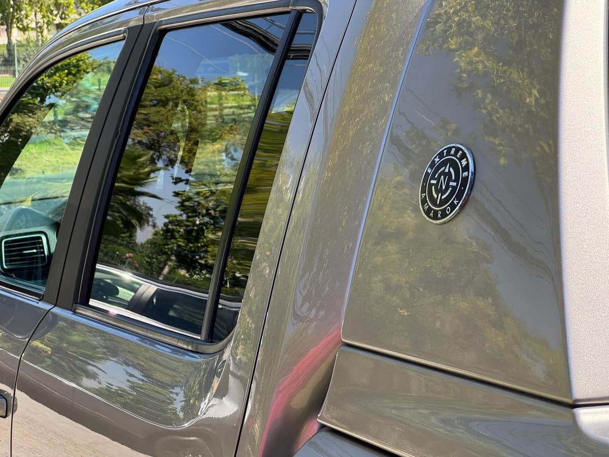 VOLKSWAGEN AMAROK EXTREME 2023 - Imagen 17