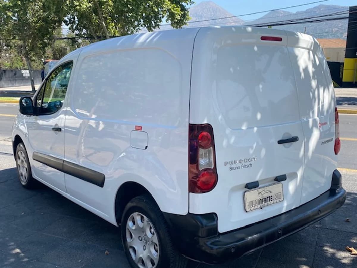PEUGEOT PARTNER HDI 1.6 2016 - Imagen 8