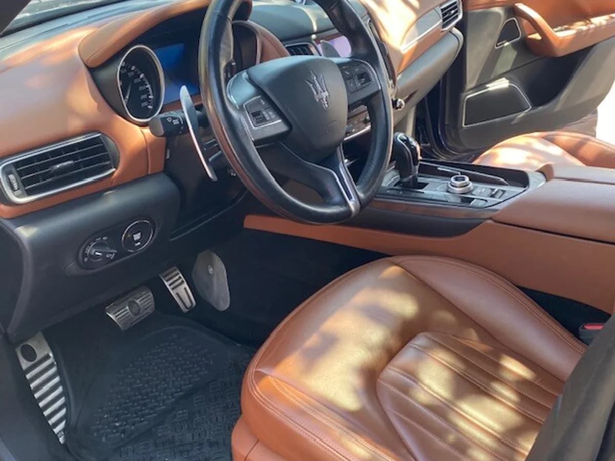 MASERATI LEVANTE SQ4 Bi turbo 430 HP. 2019 - Imagen 10