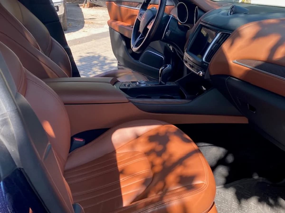 MASERATI LEVANTE SQ4 Bi turbo 430 HP. 2019 - Imagen 21