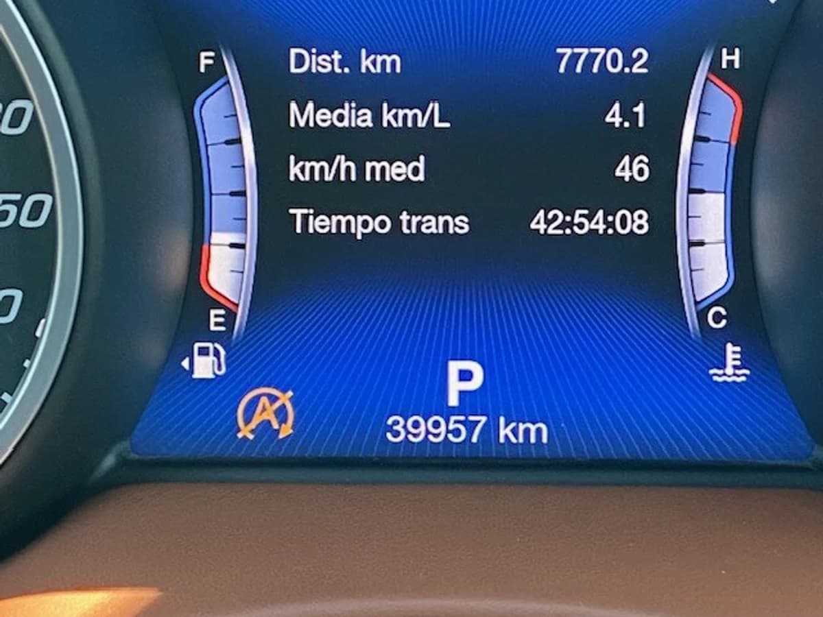 MASERATI LEVANTE SQ4 Bi turbo 430 HP. 2019 - Imagen 23
