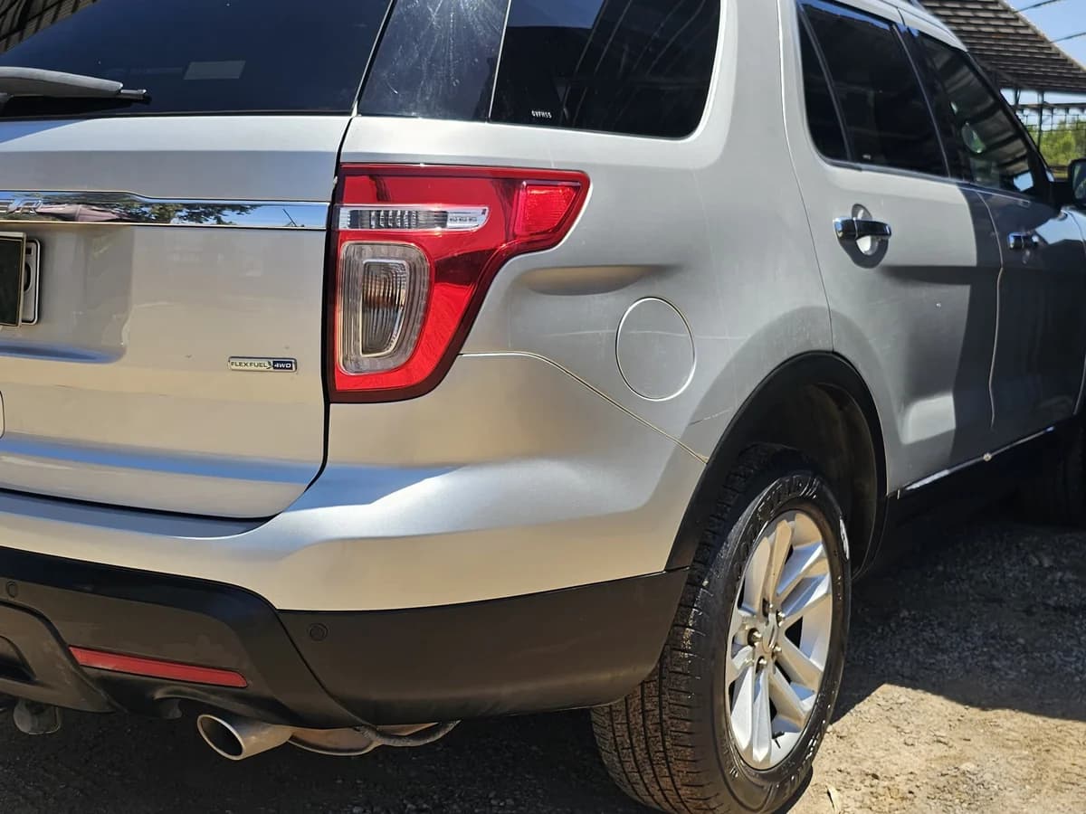 Ford Explorer 4x4 3.5cc - Imagen 13
