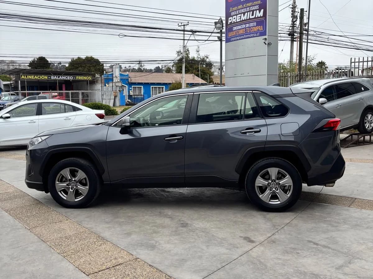TOYOTA RAV 4 - Imagen 4