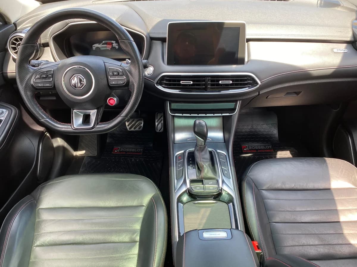 MG HS 2.0T DCT TROPHY 4WD UNICO DUEÑO - Imagen 12
