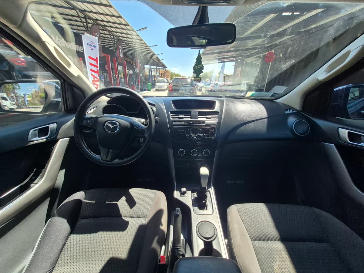 Mazda BT-50 Automatica 4X4 Diesel - Imagen 13