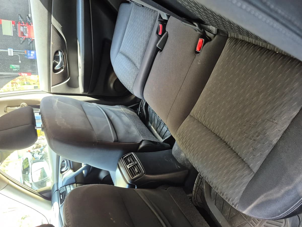 Nissan Xtrail, Automática - Imagen 13