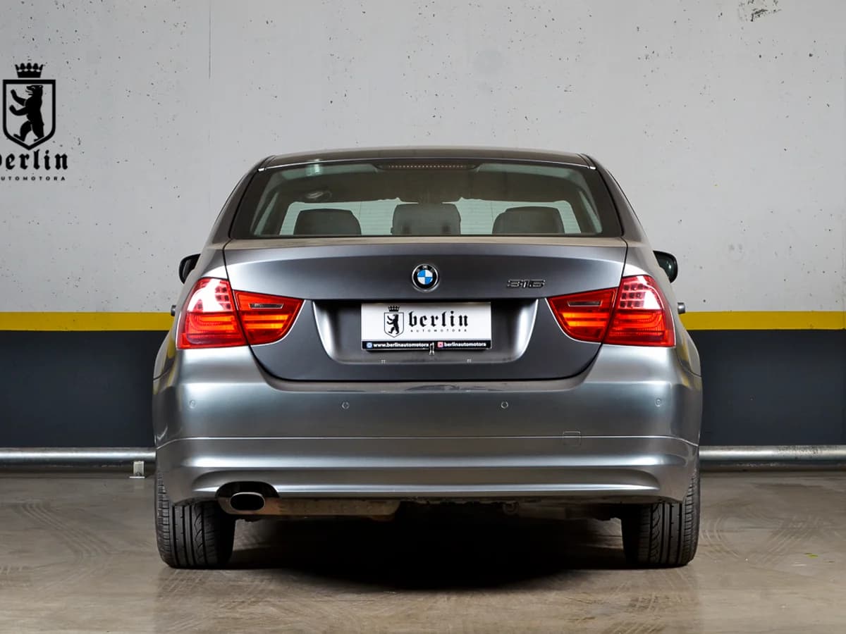2012 BMW 316i 1.6L Aut - Imagen 7