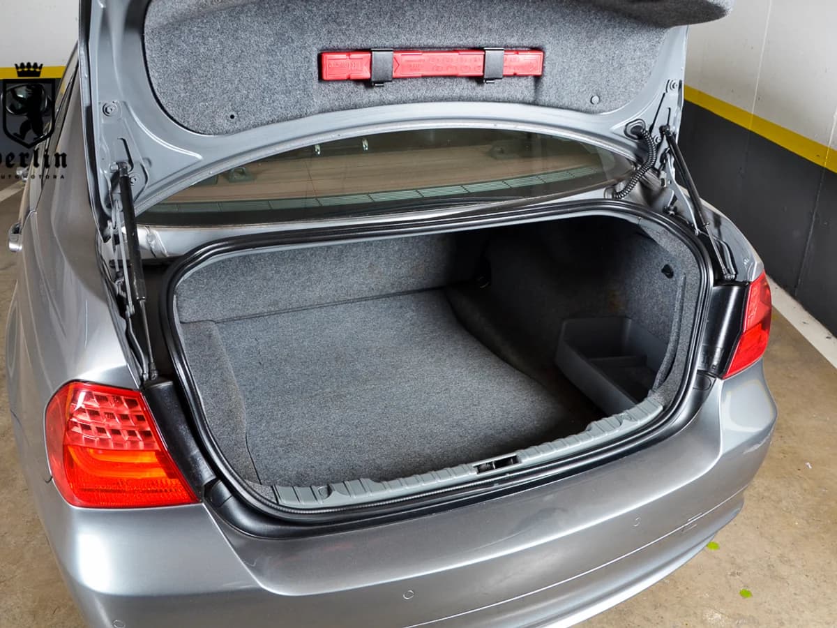 2012 BMW 316i 1.6L Aut - Imagen 9