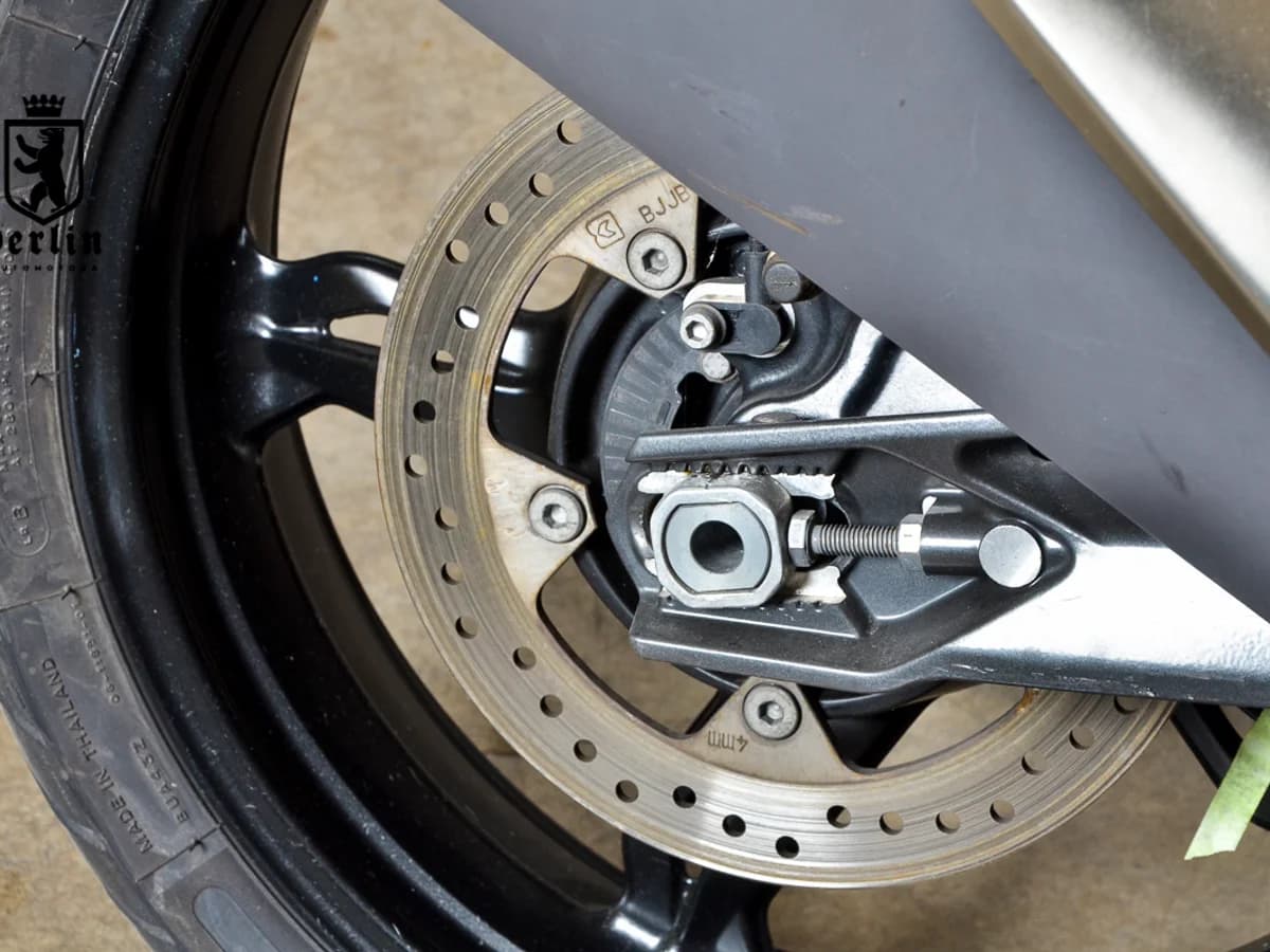 2021 BMW G310R Naked - Imagen 15