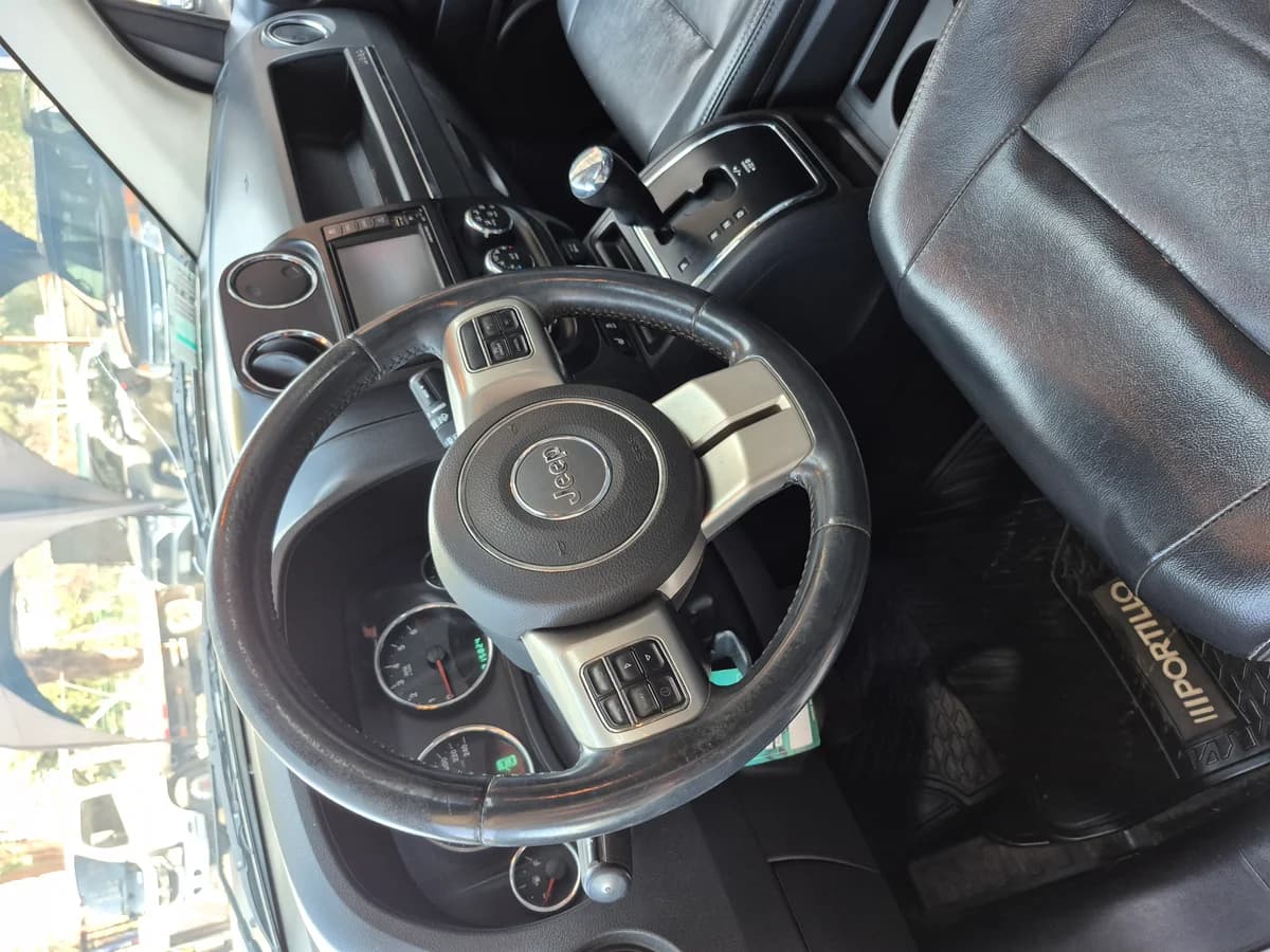 Jeep Compass Limited 2.4, Automático - Imagen 14