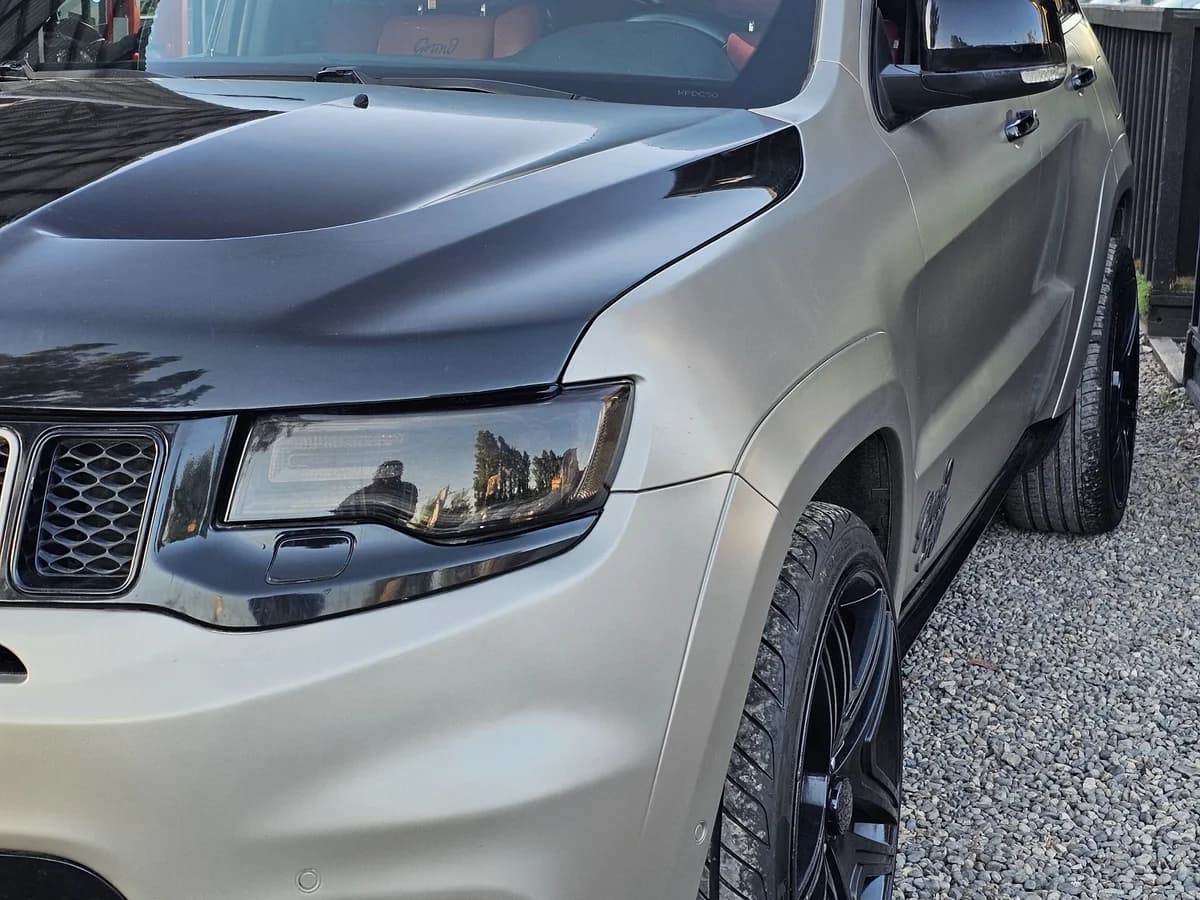 Jeep grand cherokee srt8, 6.4cc automático - Imagen 4