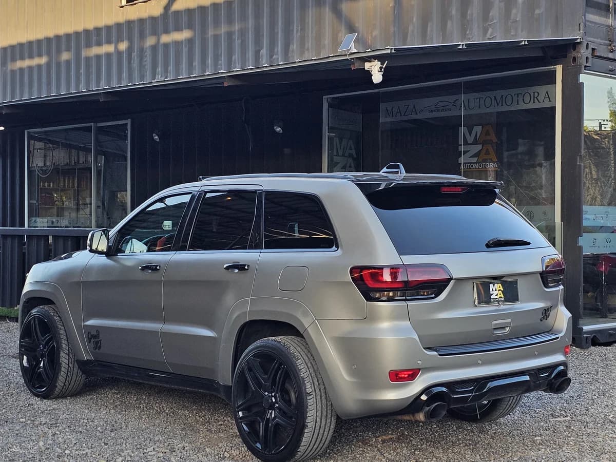 Jeep grand cherokee srt8, 6.4cc automático - Imagen 15