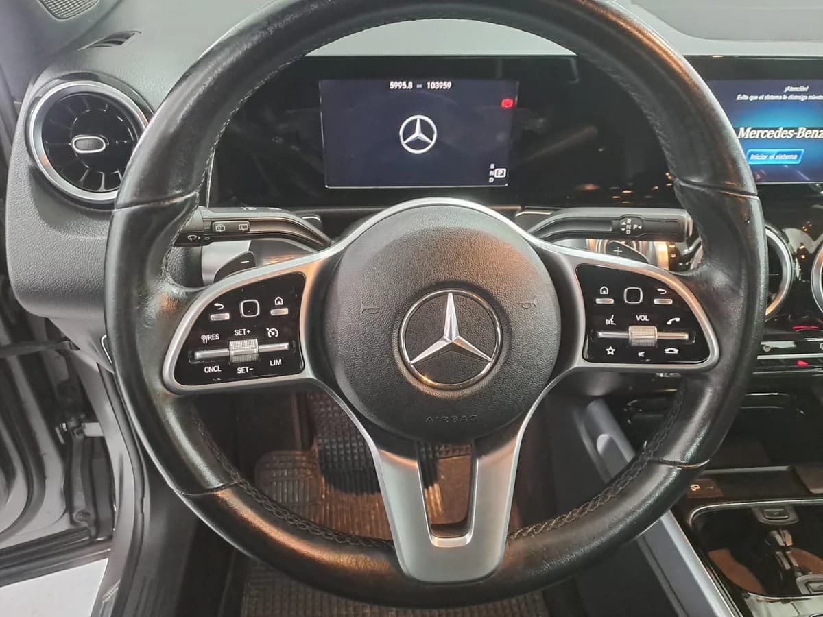 MERCEDES BENZ GLB 200 1.3 AUT - Imagen 13