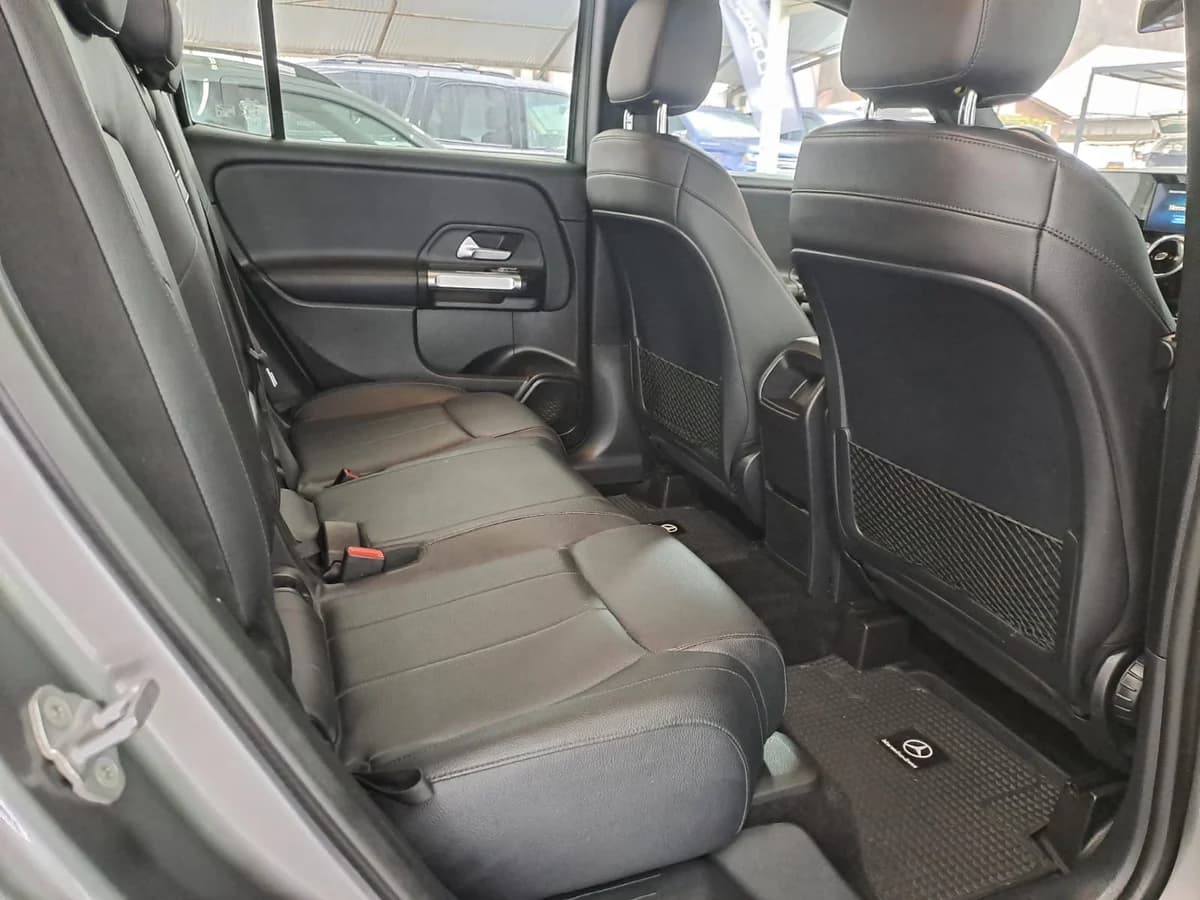 MERCEDES BENZ GLB 200 1.3 AUT - Imagen 19