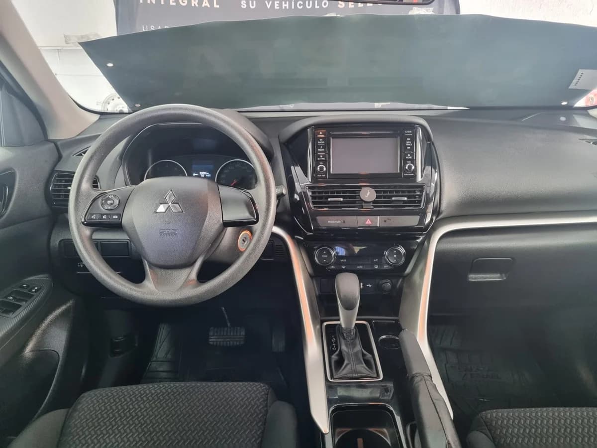 MITSUBISHI ECLIPSE CROSS RX 1.5 4X2 AT - Imagen 12