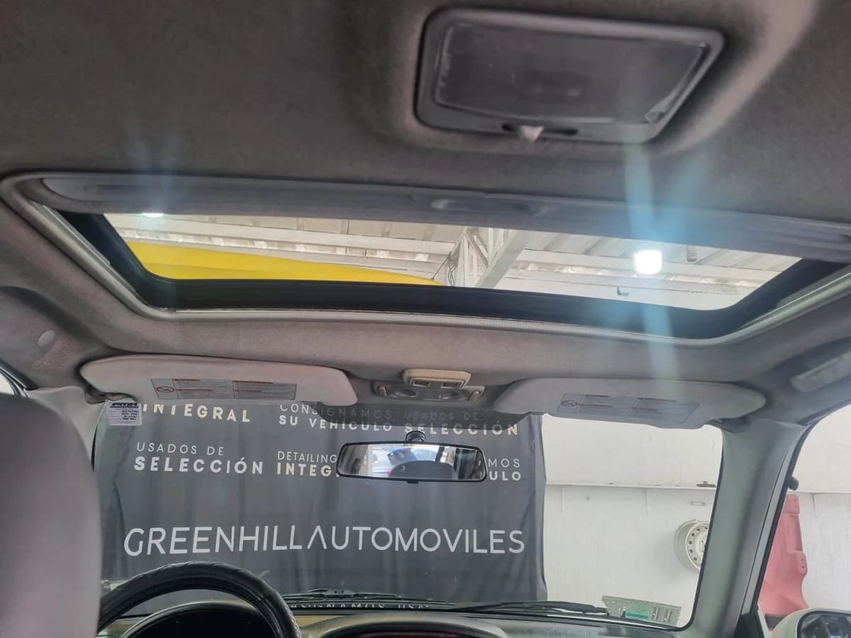 SUZUKI GRAND NOMADE XL7 4X4 AT - Imagen 19