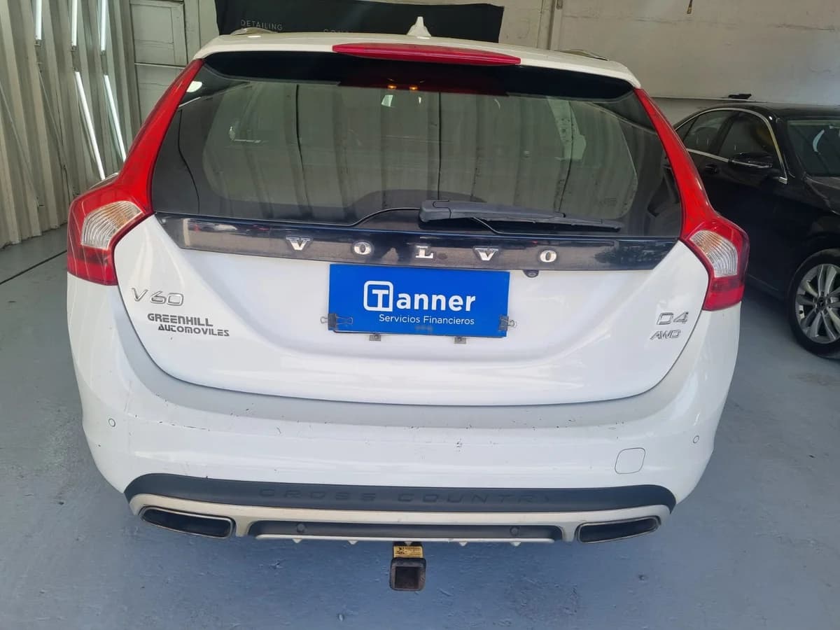 VOLVO V60 D4 2.4 LTD AWD AUT - Imagen 7