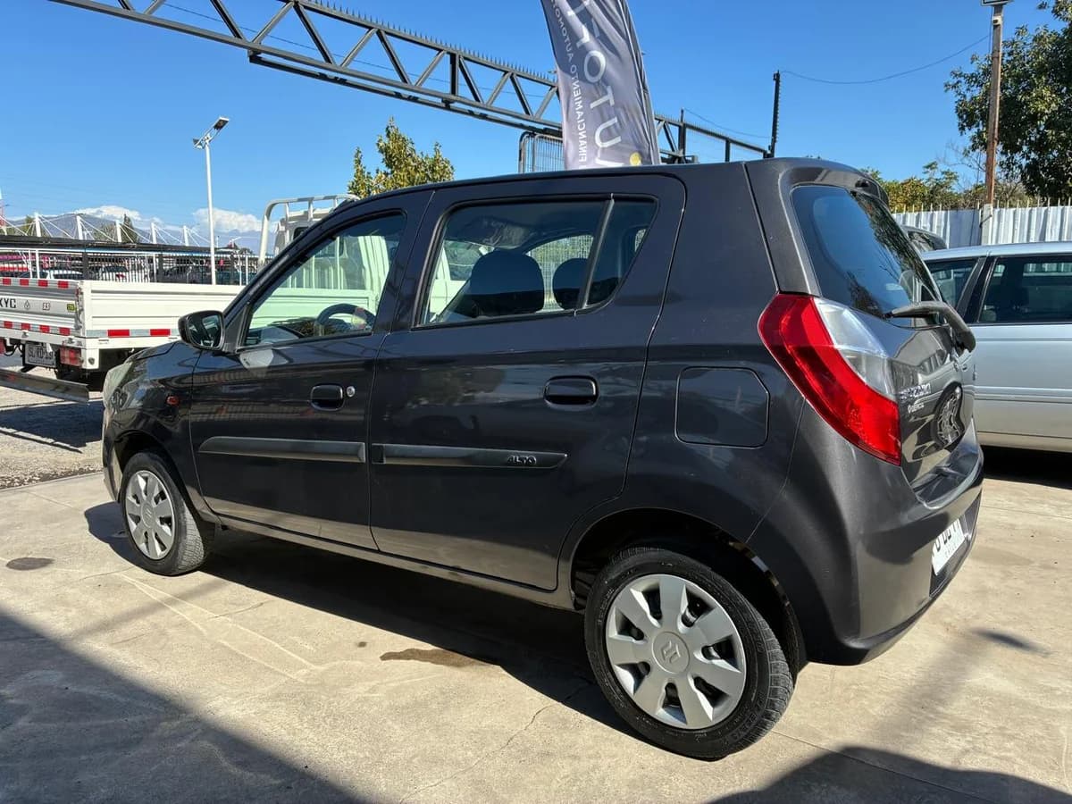 Suzuki Alto K10 GLX 1.0 A/C - Imagen 6