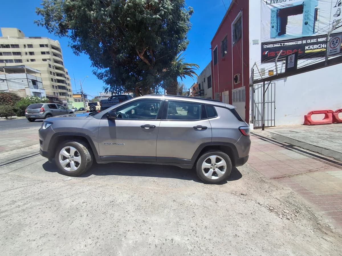 JEEP Compass Sport 2.4 2019 - Imagen 4