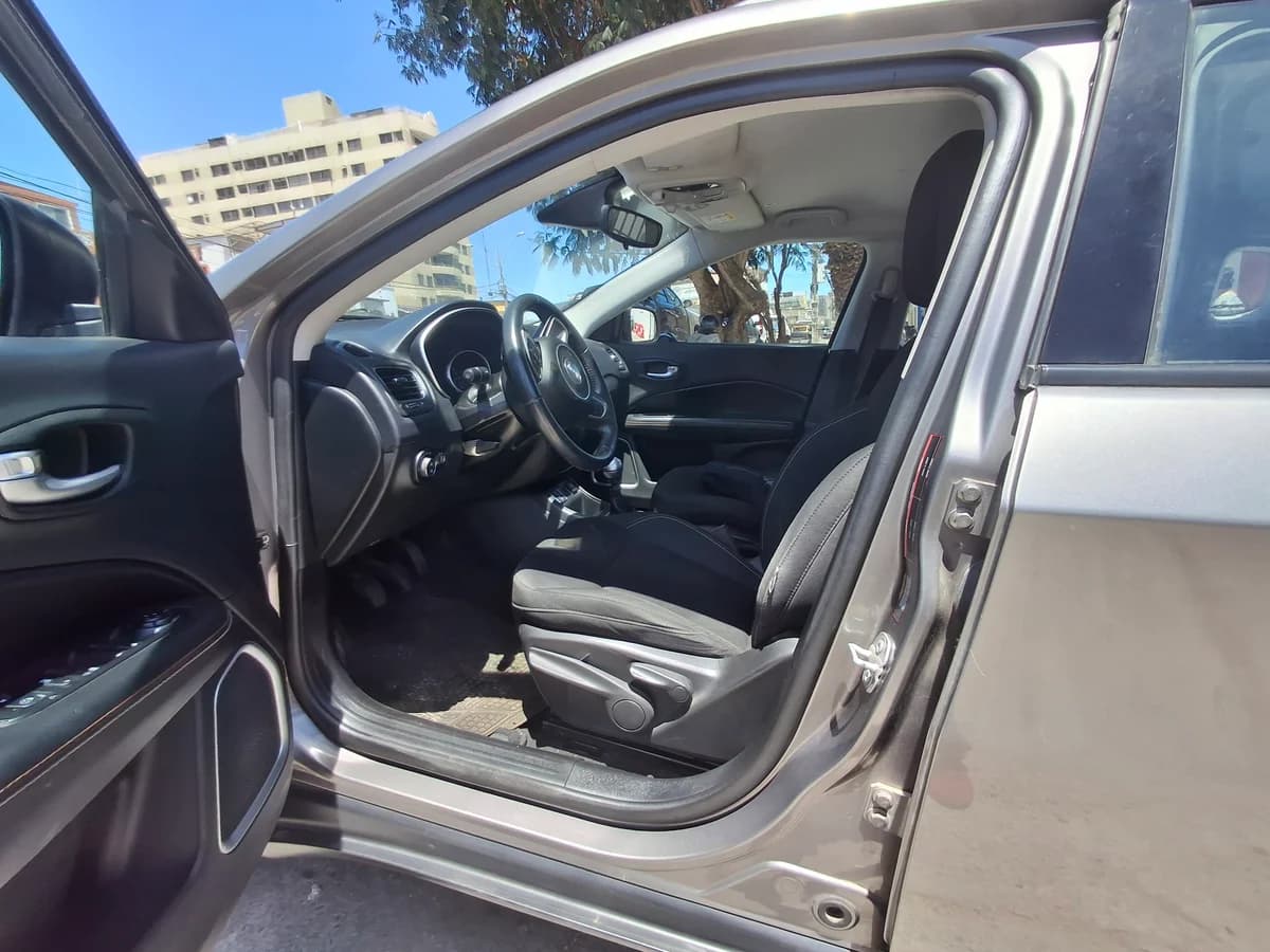 JEEP Compass Sport 2.4 2019 - Imagen 9