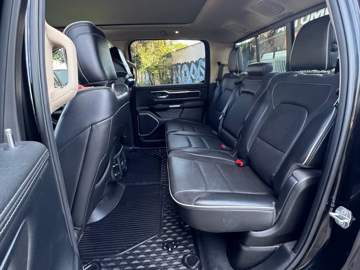 DODGE RAM 1.500 LARAMIE 5.7 - Imagen 9