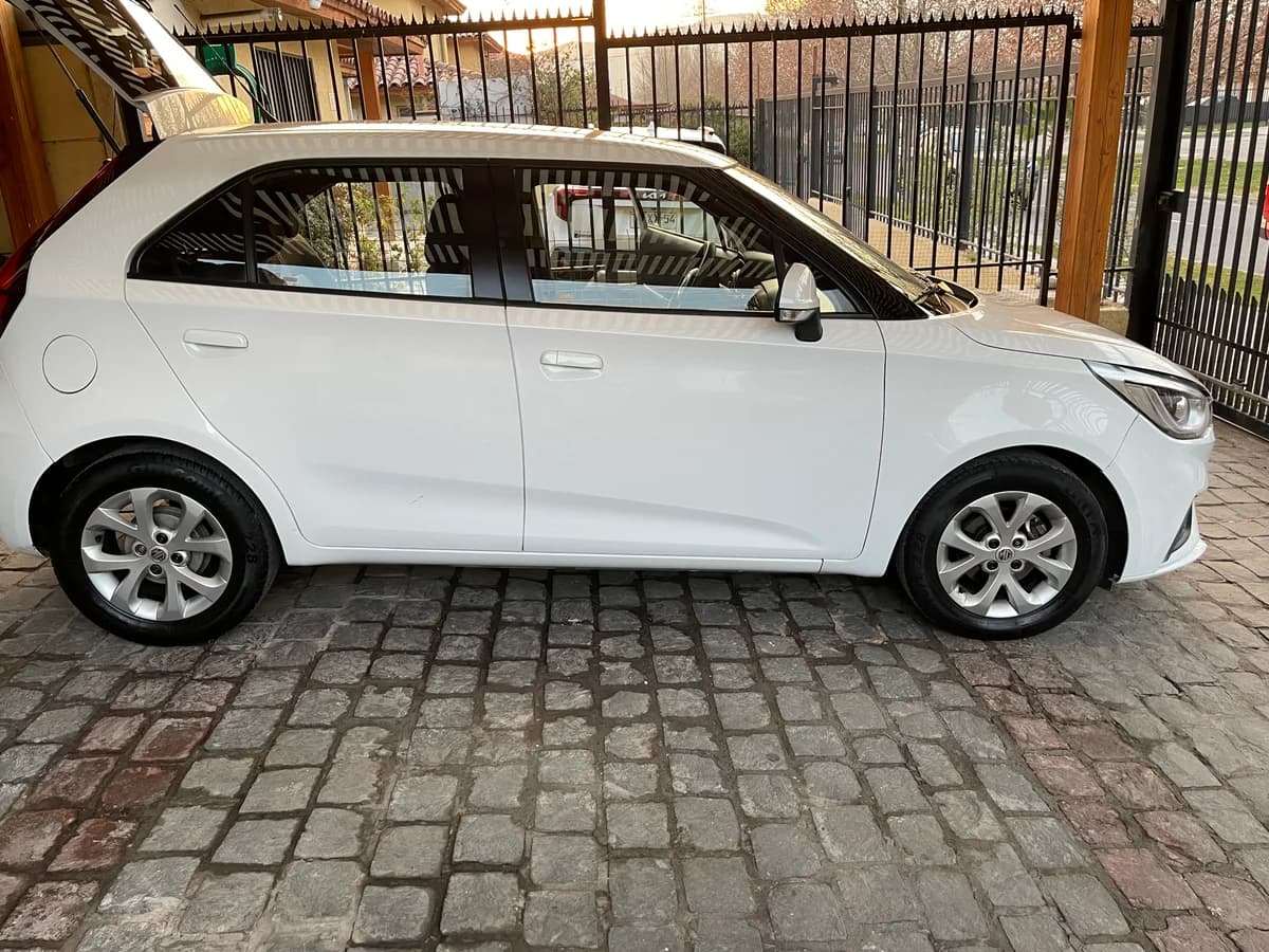 Mg 3 Hatchback - Imagen 3