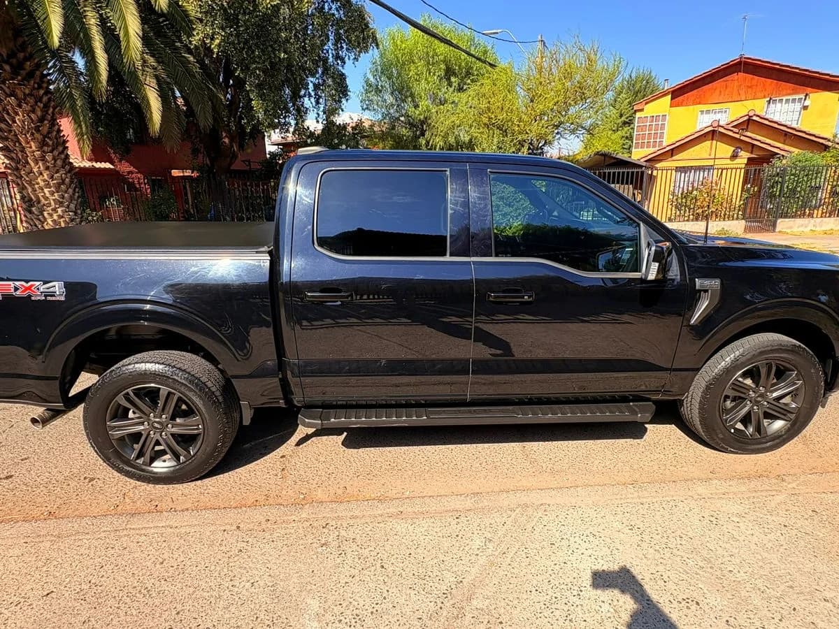 F-150 5.0 Double Cab Lariat Sport 4WD - Imagen 3