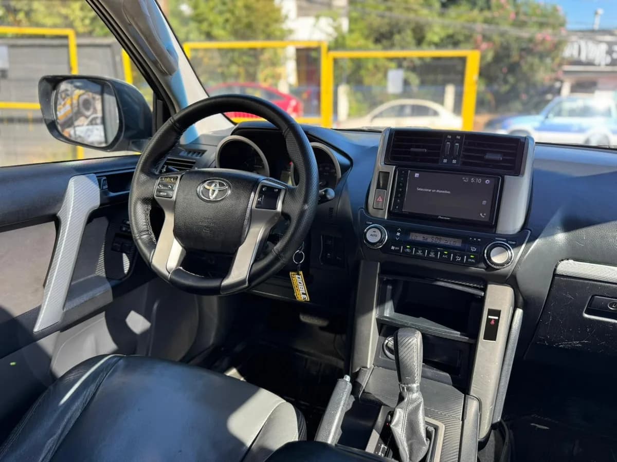 TOYOTA LAND CRUISER PRADO 2.7 2010 - Imagen 8