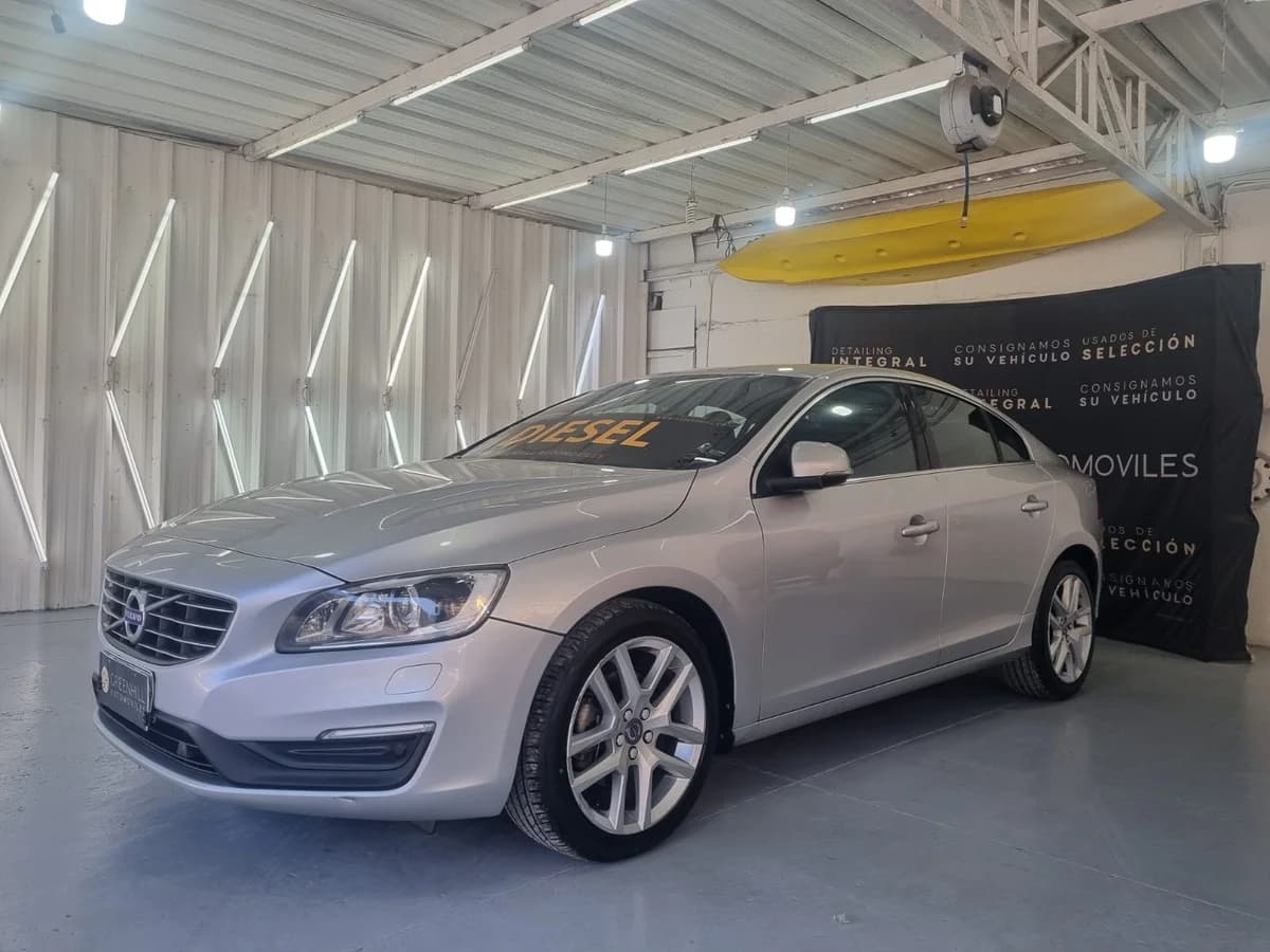 VOLVO S60 D4 2.0 4X2 AT - Imagen 4