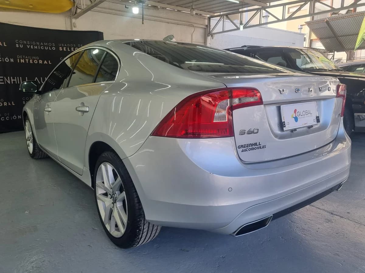 VOLVO S60 D4 2.0 4X2 AT - Imagen 7