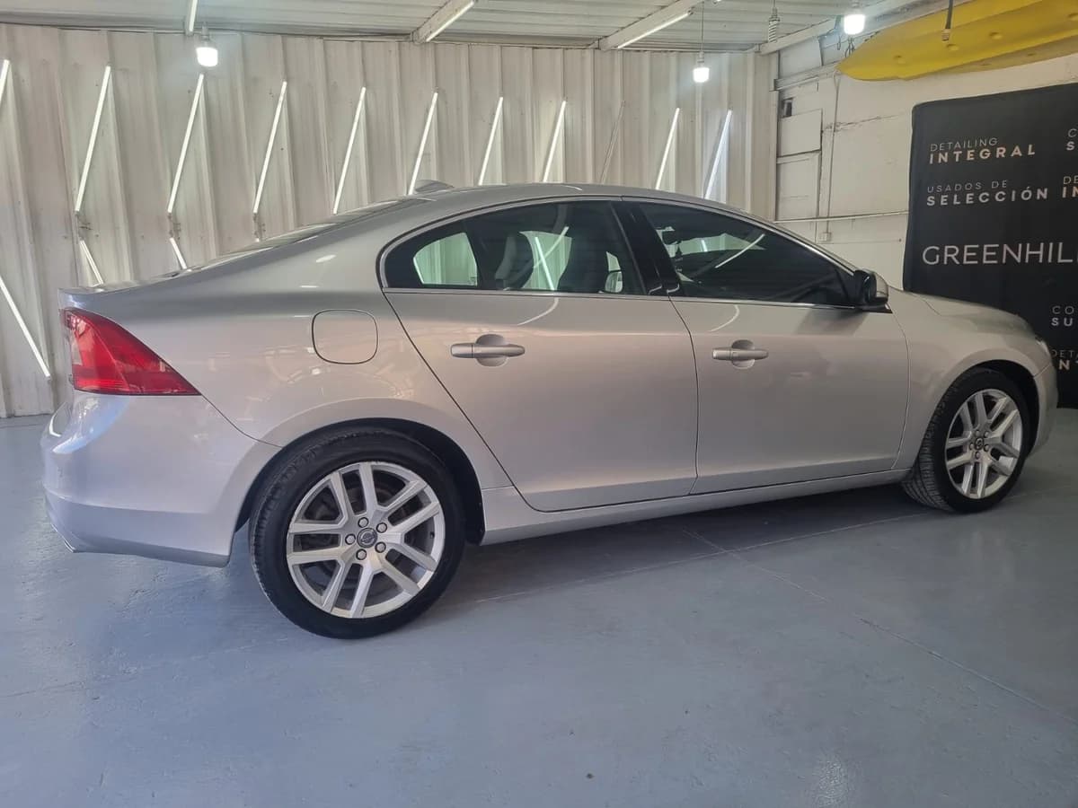VOLVO S60 D4 2.0 4X2 AT - Imagen 10