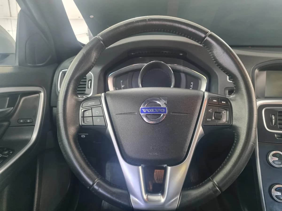 VOLVO S60 D4 2.0 4X2 AT - Imagen 15