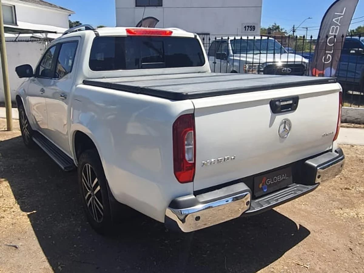 MERCEDES BENZ X250d DIESEL 4X4 AUTOMATICA EXCELENTE CARPLAY - Imagen 10