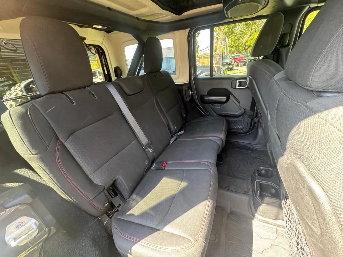 JEEP WRANGLER JLU RUBICON 2020 - Imagen 17
