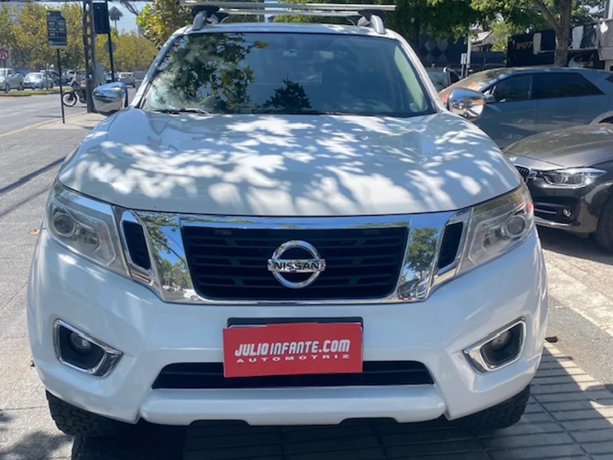 NISSAN NP300 4x4 2.3 AUT 2019 - Imagen 5
