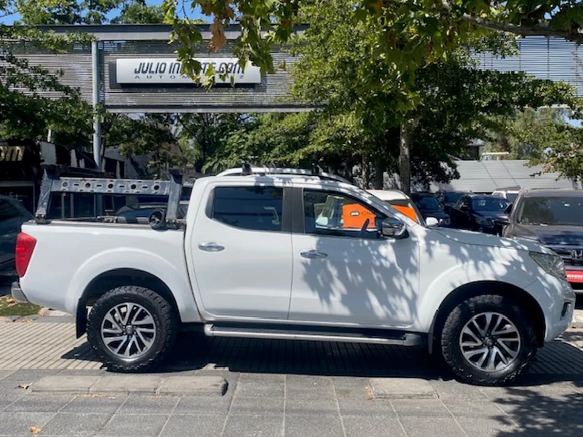 NISSAN NP300 4x4 2.3 AUT 2019 - Imagen 7
