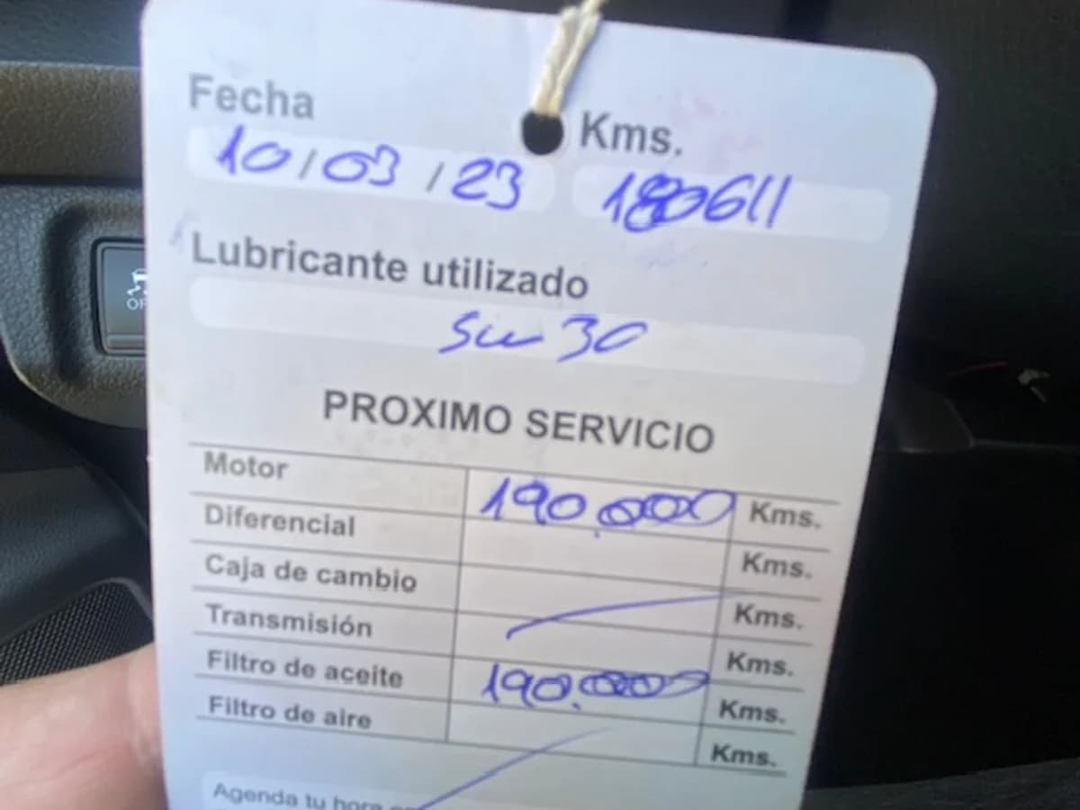 NISSAN NP300 4x4 2.3 AUT 2019 - Imagen 13