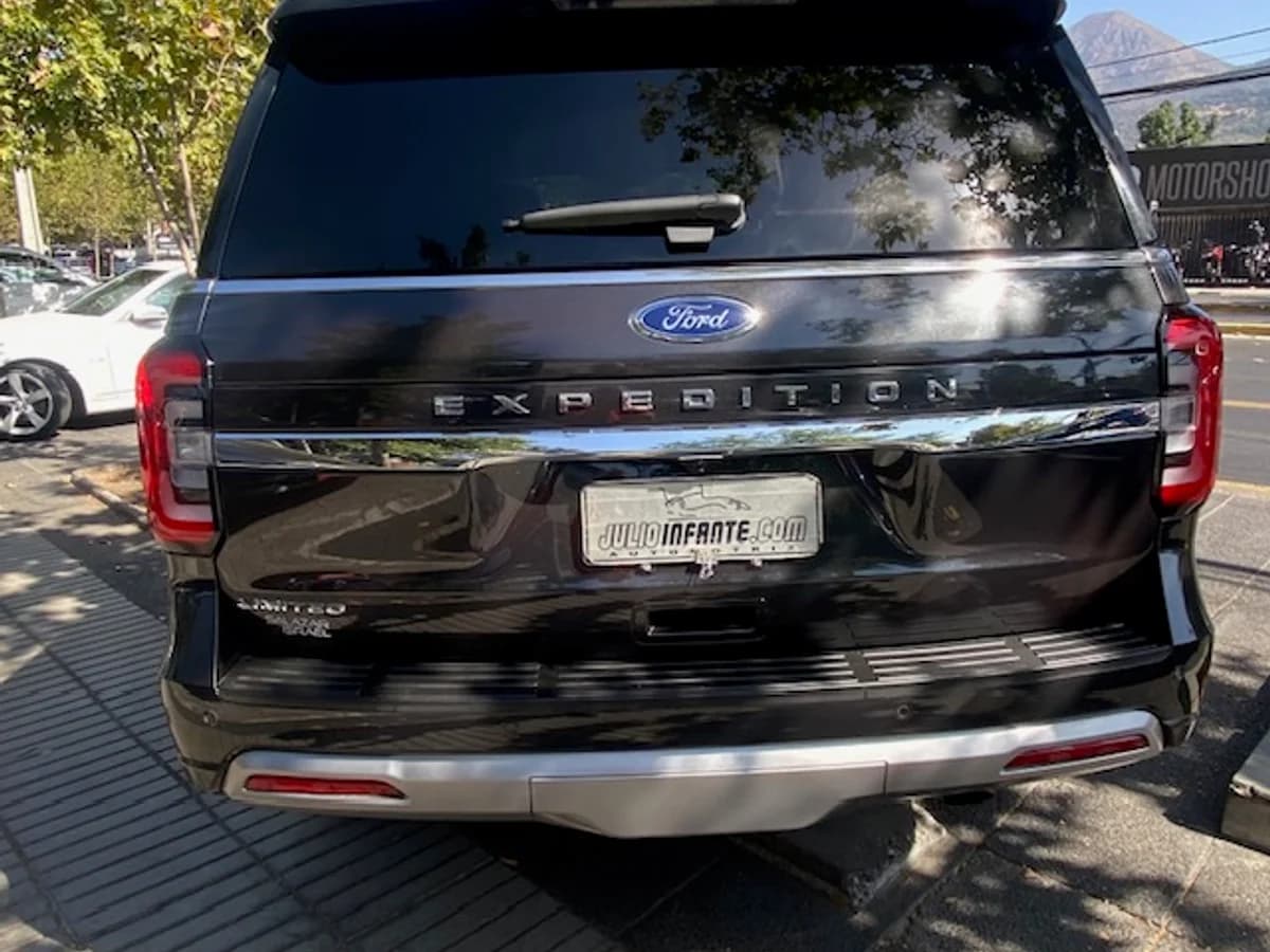 FORD EXPEDITION Limited 3.5 Aut. 2023 - Imagen 8
