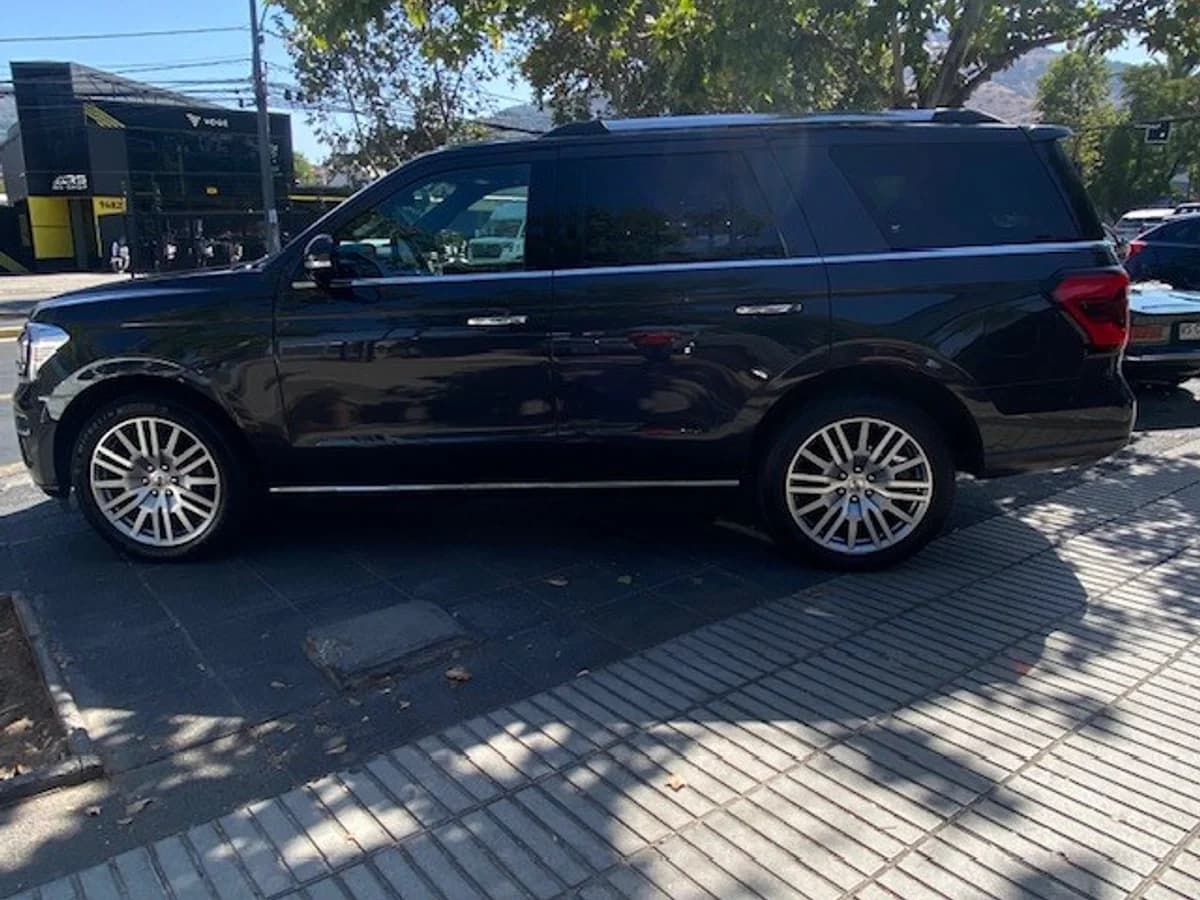 FORD EXPEDITION Limited 3.5 Aut. 2023 - Imagen 4