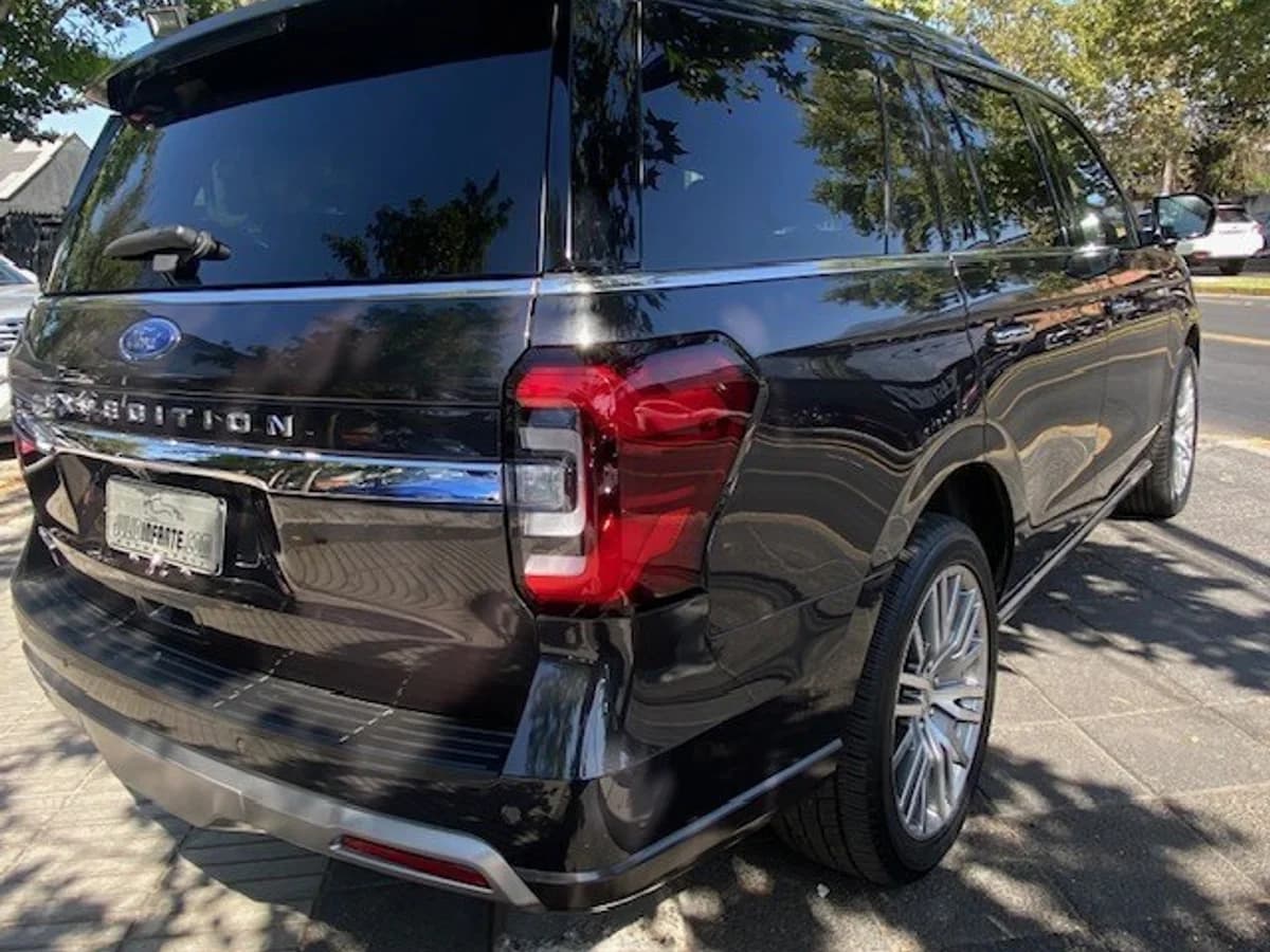 FORD EXPEDITION Limited 3.5 Aut. 2023 - Imagen 3