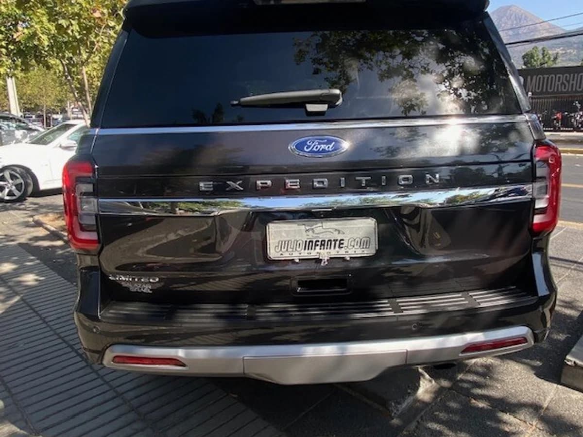 FORD EXPEDITION Limited 3.5 Aut. 2023 - Imagen 9